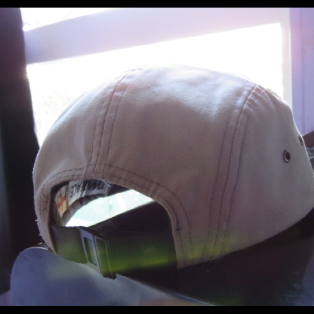 Original from T.W.O FACE London - Picture 4 of 4